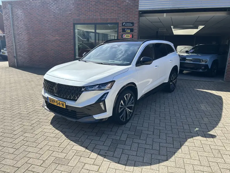 Renault Espace E-Tech full hybrid 200 iconic 5p. 2026 leasen bij DreamLease: foto 1