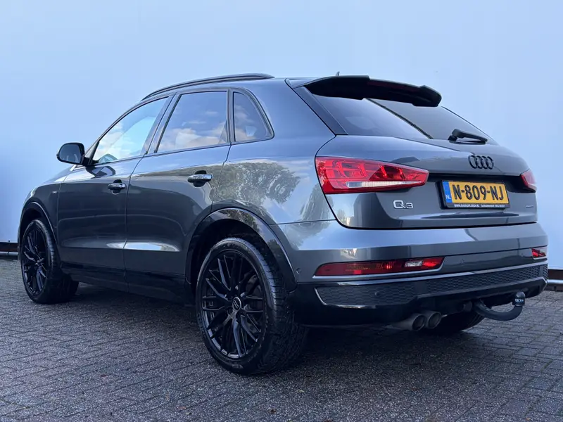 Audi Q3 2.0 TFSI quattro Design S-Line Aut Trekhaak Leer Sportzetels Led Pdc 19Inch Uitstraling! 2017 leasen bij DreamLease: foto 2