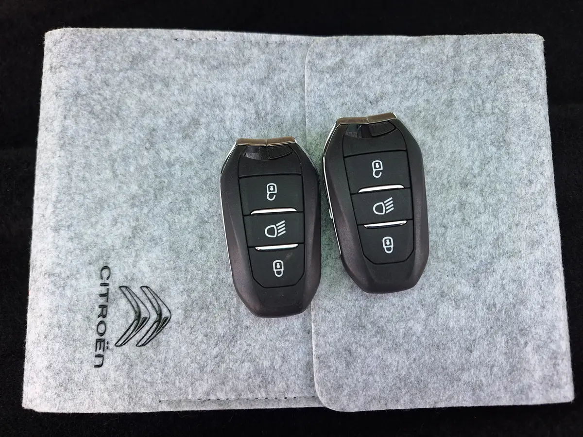 Citroën C3 Aircross 1.2 PureTech Shine 10X OP VOORRAAD: foto 28