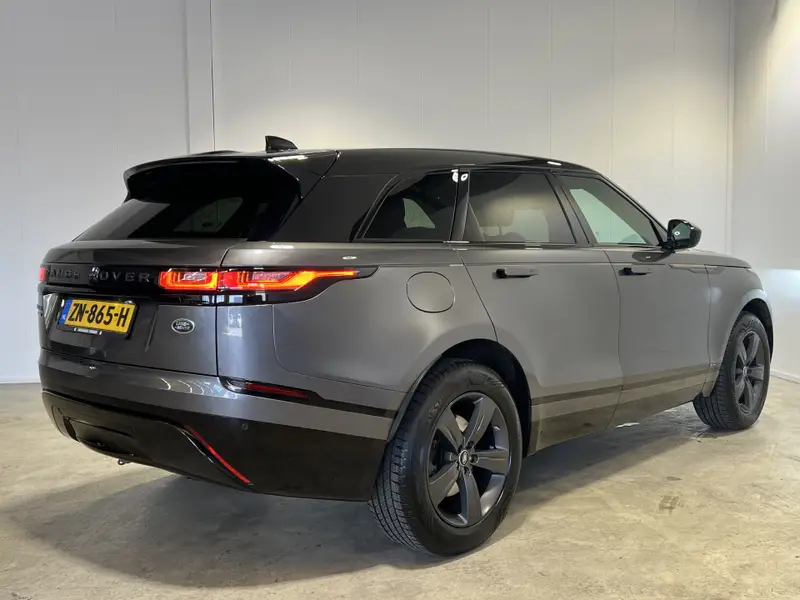 Land Rover Range Rover Velar 2.0 I4 Turbo AWD SE R-Dynamic 2018 leasen bij DreamLease: foto 2