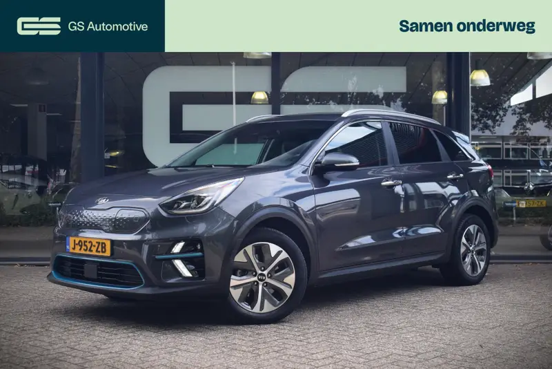 Kia e-Niro ExecutiveLine 64 kWh |ACC|STOELKOELING|CARPLAY|NAV 2020 leasen bij DreamLease: foto 1