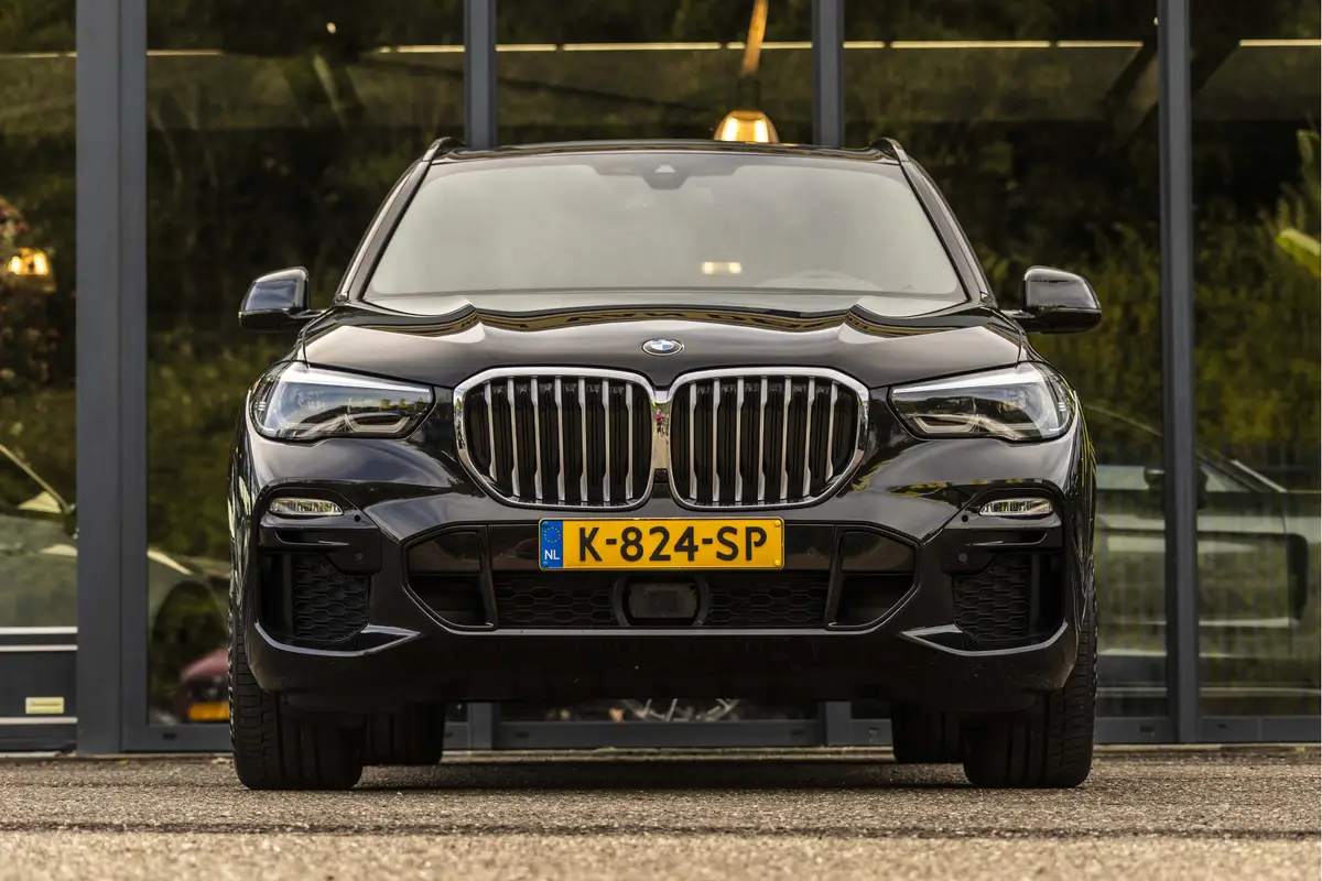 BMW X5 xDrive45e High Executive: foto 2