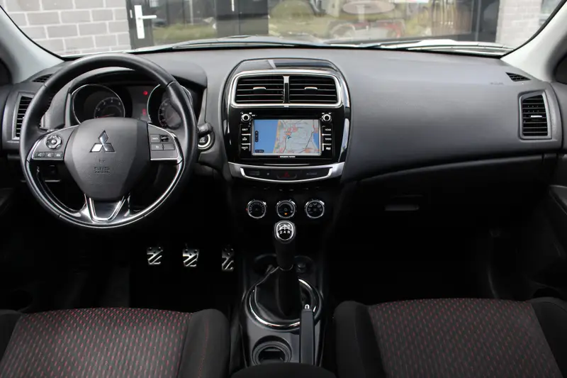 Mitsubishi ASX 1.6 Cleartec Connect Pro 2017 leasen bij DreamLease: foto 2