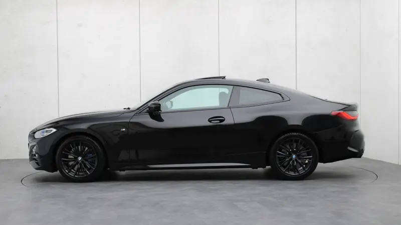 BMW 4 Serie Coupé 430i High Executive M-Sport 2021 leasen bij DreamLease: foto 2