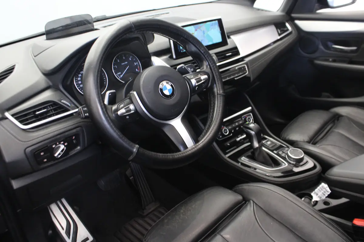 BMW 2 Serie Gran Tourer 220d 7p. Executive: foto 18