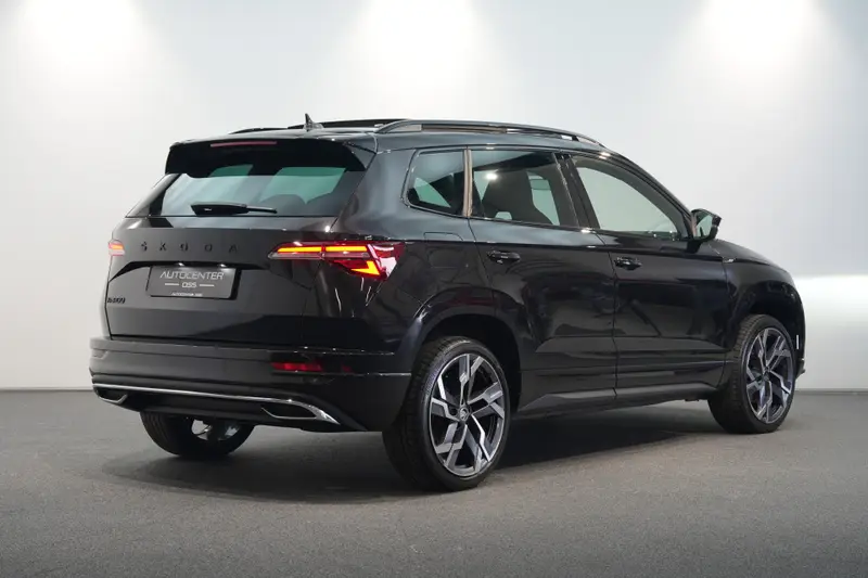 Škoda Karoq 1.5 TSI ACT Sportline 2023 leasen bij DreamLease: foto 2