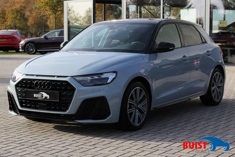 Audi A1 Sportback 35 TFSI 150pk S-Line 2023 leasen bij DreamLease: foto 1