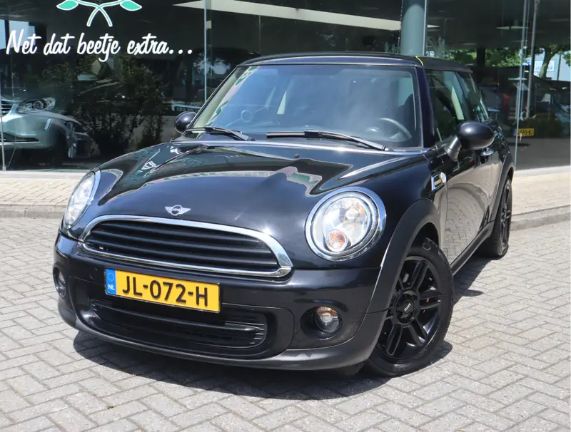 MINI One 1.6 2013 leasen bij DreamLease: foto 2