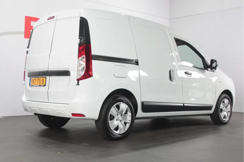 Dacia Dokker 1.5 Blue dCi 90 Solid 2021 leasen bij DreamLease: foto 2