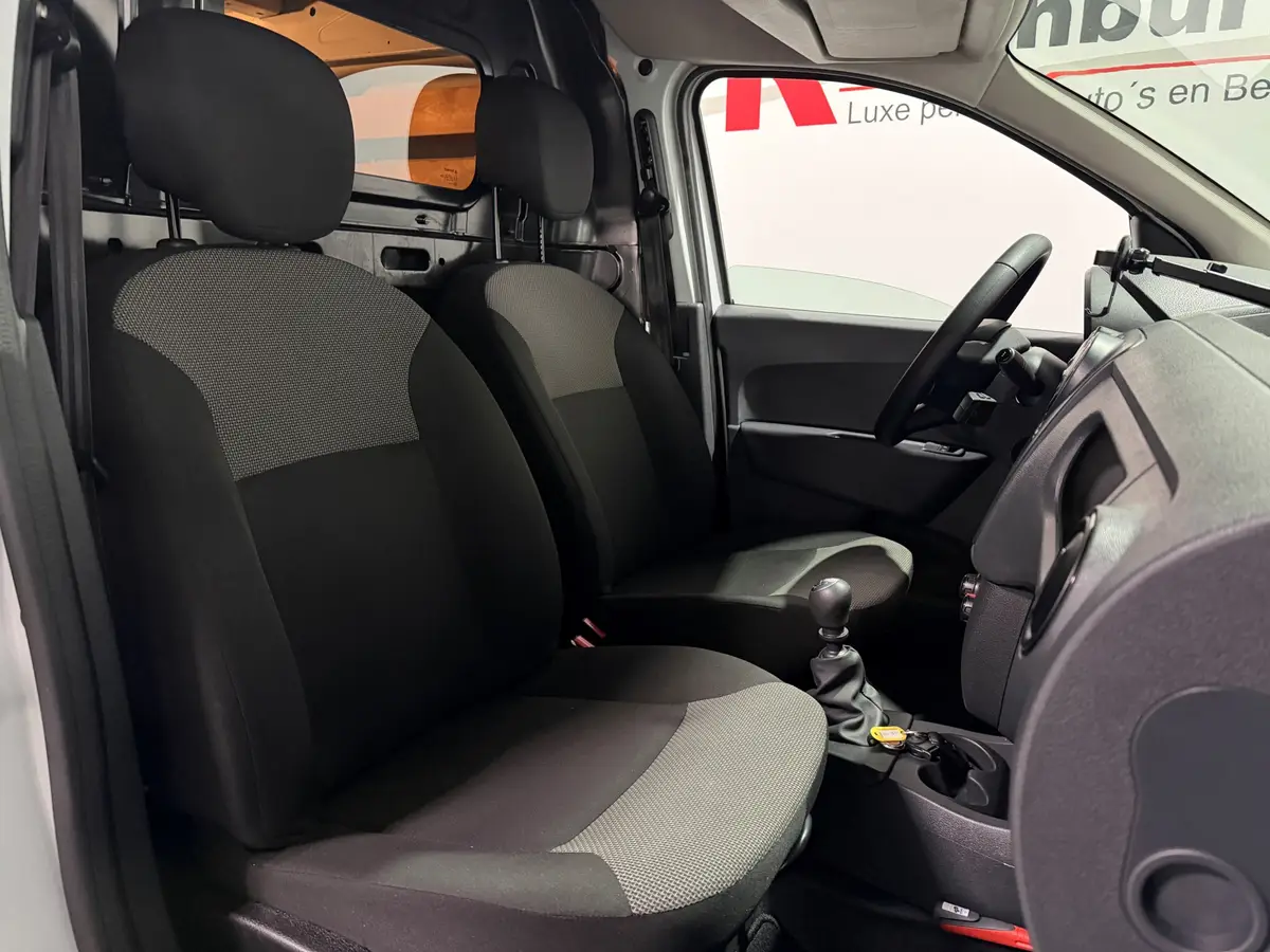 Dacia Dokker 1.5 Blue dCi 90 Solid: foto 29