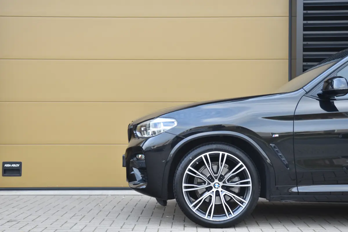 BMW X3 S-Drive 20i Launch Edition High Executive: foto 38