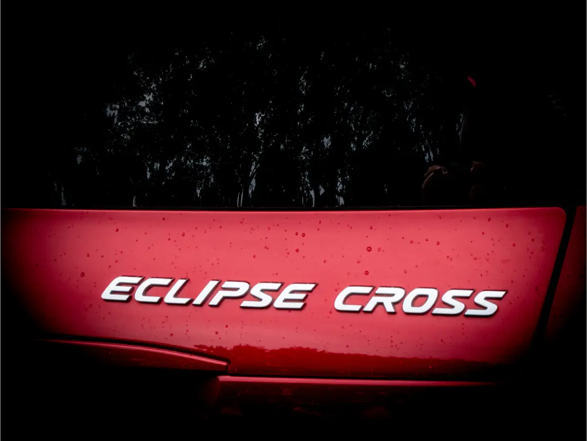 Mitsubishi Eclipse Cross 1.5 DI-T 164pk First Edition: foto 39