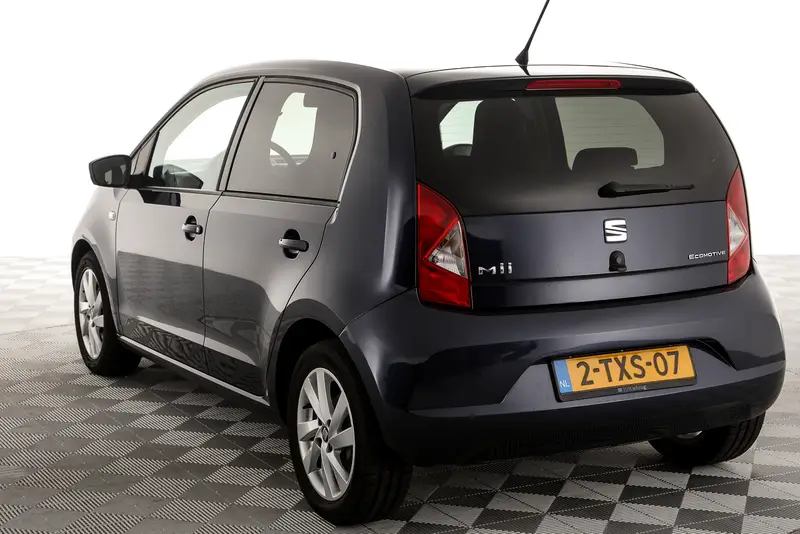 SEAT Mii 1.0 Sport Dynamic 2014 leasen bij DreamLease: foto 2