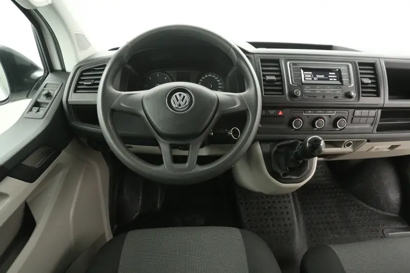 Volkswagen Transporter 2.0 TDI L2H1 140PK 2020 leasen bij DreamLease: foto 2