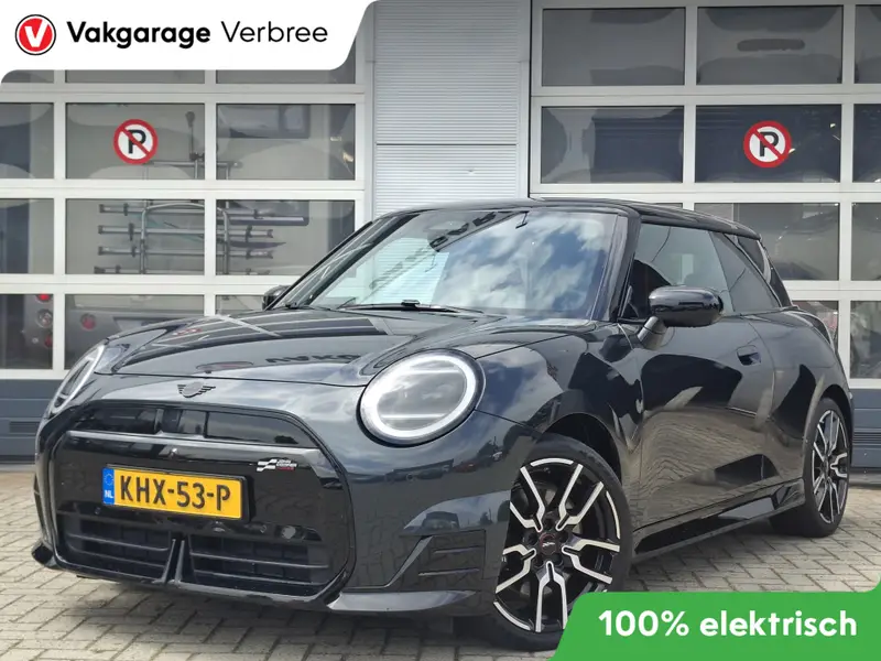 MINI Electric 3-Deurs Cooper SE John Cooper Works 54.2 kWh 2024 leasen bij DreamLease: foto 1