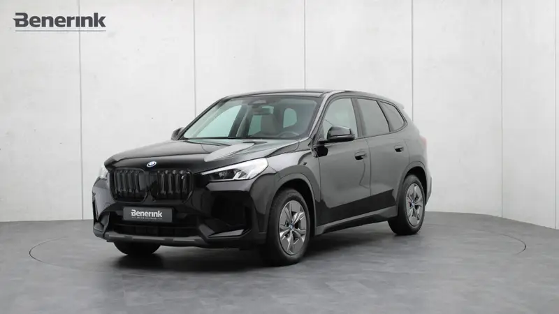 BMW iX1 xDrive30 Launch Edition 2022 leasen bij DreamLease: foto 1
