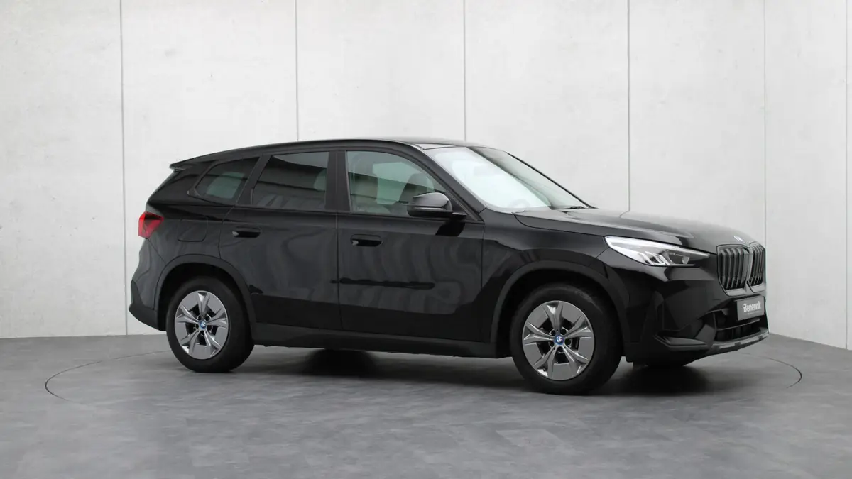 BMW iX1 xDrive30 Launch Edition: foto 27