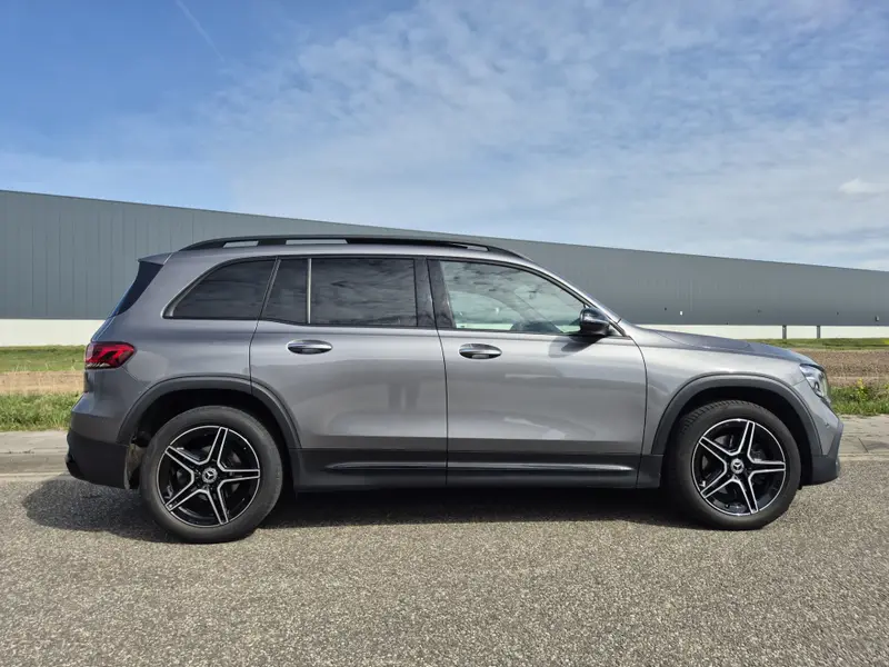 Mercedes-Benz GLB 180 Business Solution AMG 2021 leasen bij DreamLease: foto 2