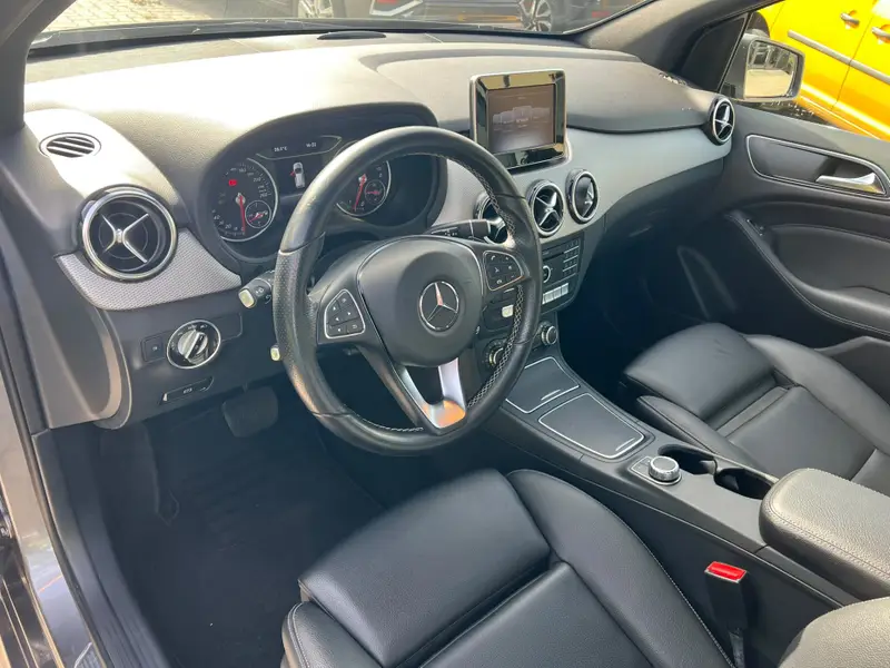 Mercedes-Benz B-Klasse 180 Prestige 2018 leasen bij DreamLease: foto 2