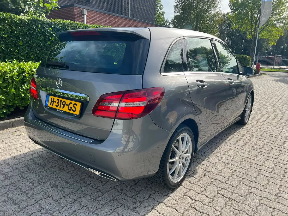 Mercedes-Benz B-Klasse 180 Prestige: foto 28