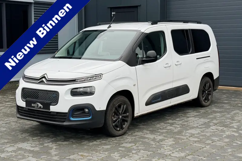 Citroën ë-Berlingo XL Shine 50 kWh 2023 leasen bij DreamLease: foto 1