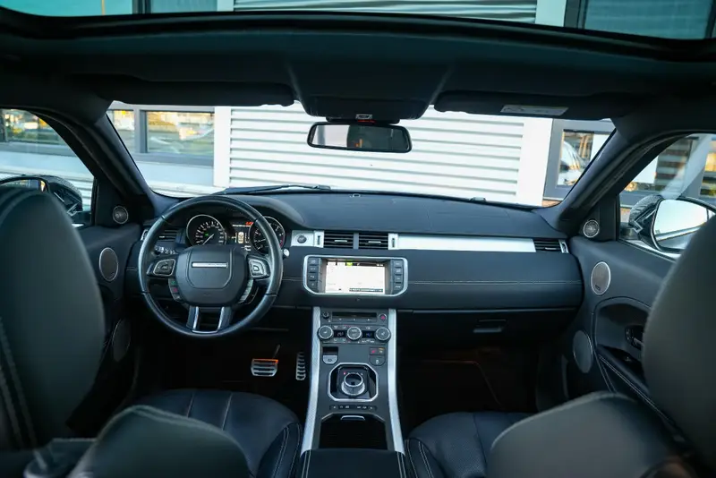 Land Rover Range Rover Evoque 2.0 Si 4WD Prestige 2014 leasen bij DreamLease: foto 2