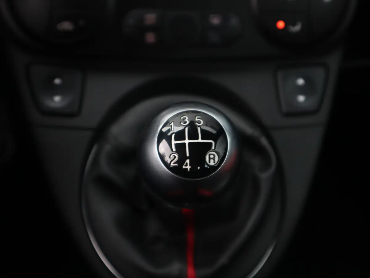 Fiat 500C 0.9 TwinAir Turbo 500S: foto 17