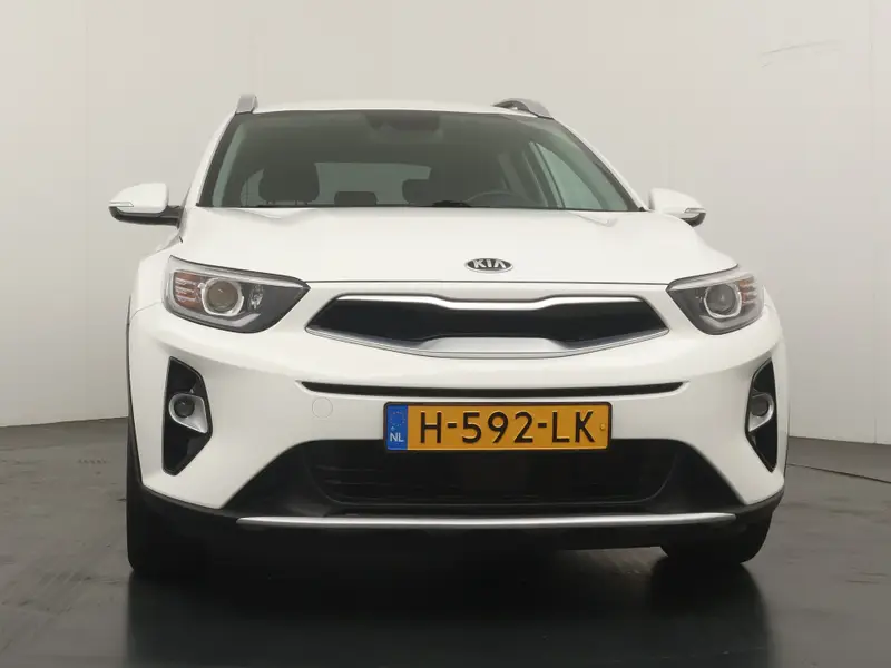 Kia Stonic 1.0 T-GDi Automaat DynamicPlusLine 2020 leasen bij DreamLease: foto 2