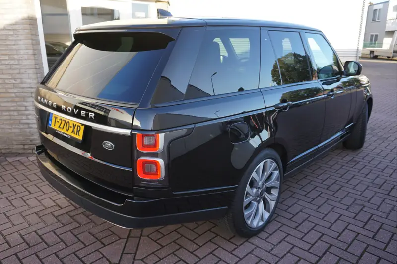 Land Rover Range Rover 2.0 P400e Vogue 2019 leasen bij DreamLease: foto 2