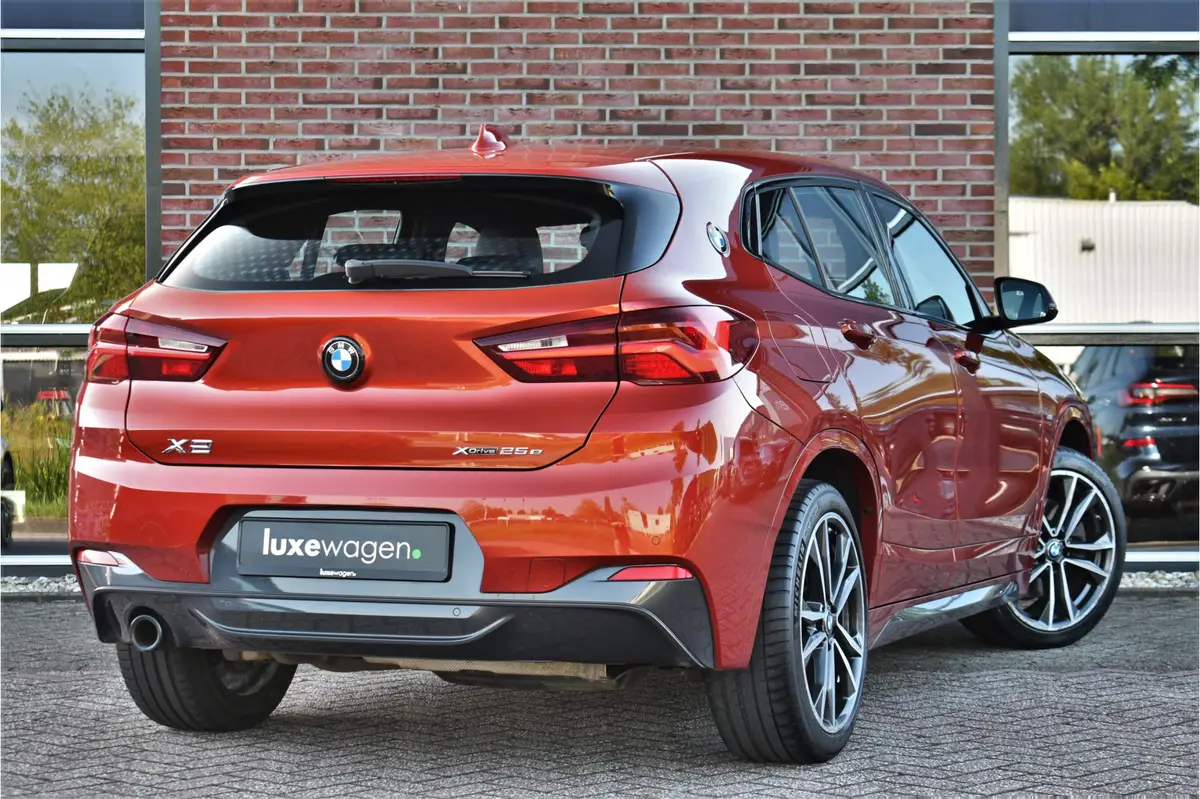 BMW X2 xDrive25e M-Sport: foto 2
