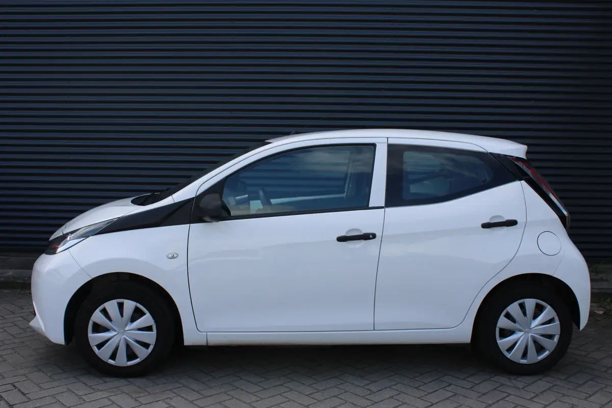 Toyota Aygo 1.0 VVT-i x-fun Airco Bluetooth NAP: foto 2