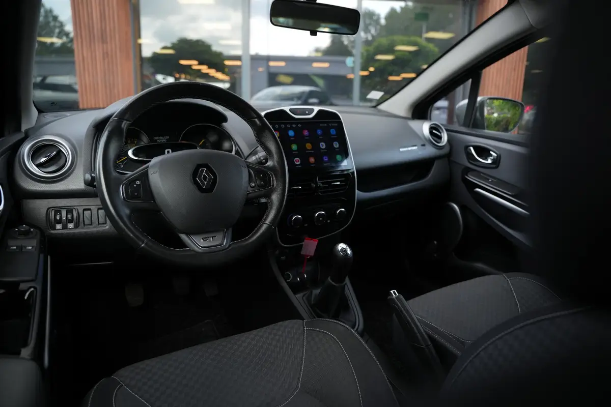 Renault Clio 1.2 16V: foto 2