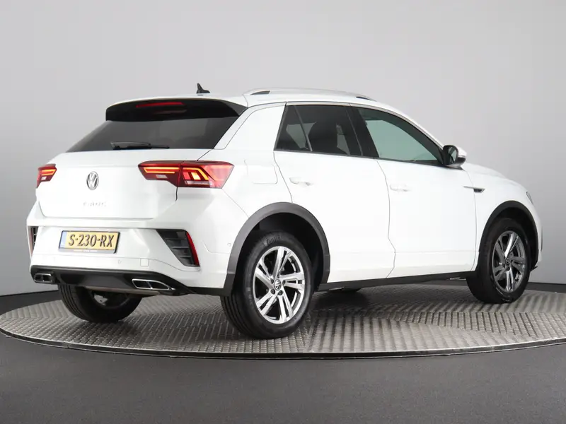 Volkswagen T-Roc 1.5 TSI R-Line 2022 leasen bij DreamLease: foto 2