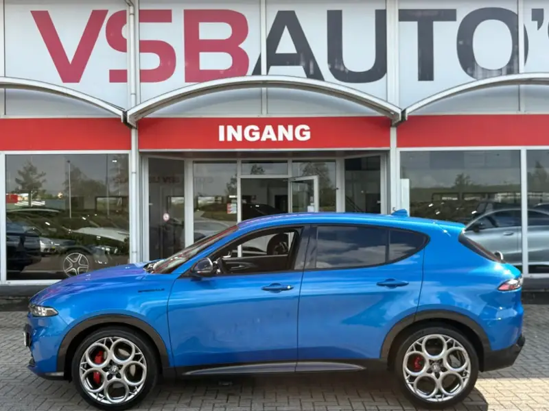Alfa Romeo Tonale 1.5T HYBRID AUT. EDIZIONE SPECIALE LED NAVI CAMERA CARPLAY HARMAN-KARDON AIRCO LMV PDC 2022 leasen bij DreamLease: foto 2