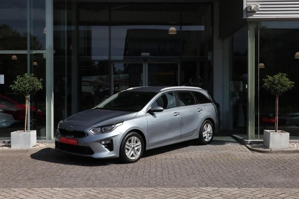 Kia Ceed Sportswagon 1.0 T-GDi DynamicLine: foto 2