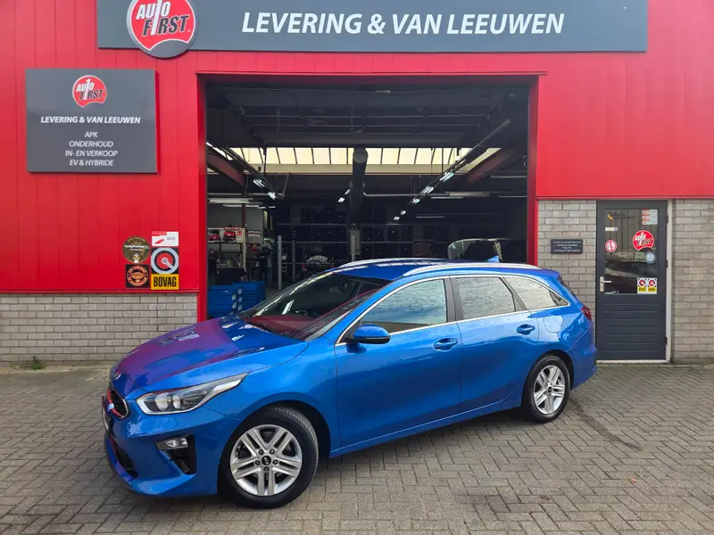 Kia Ceed Sportswagon 1.0 T-GDi DynamicPlusLine Parkeersensoren a./ Navigatie/ Camera/ Trekhaak/ Stoelverwarming/ Rijklaarprijs! 2021 leasen bij DreamLease: foto 1