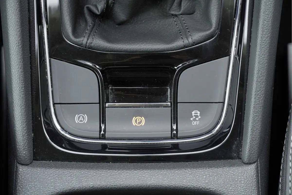 Škoda Kodiaq 1.5 TSI 150PK! Business Edition BJ2021 Lmv 18" | Led V+A | Pdc | Elek. trekhaak | Elek. achterklep | Achteruitrijcamera | App-Connect | Navi | Dashboard verlichting | Climate control | Cruise control | Verwarmde voorstoelen | Extra getint glas: foto 34