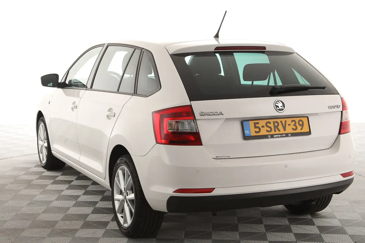 Škoda Rapid Spaceback 1.2 TSI Greentech Ambition Businessline Pro: foto 2