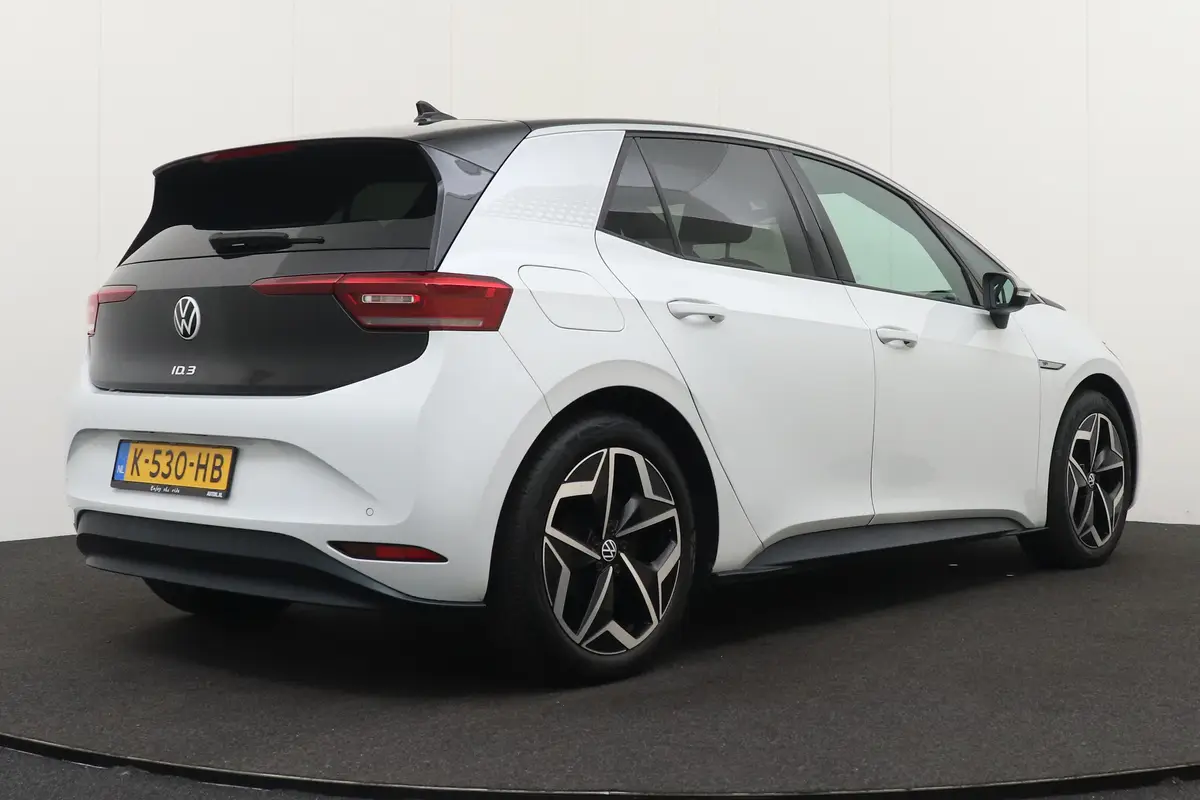 Volkswagen ID.3 First Plus 58 kWh (94% SOH): foto 2
