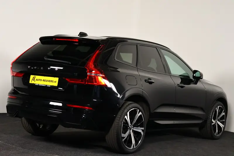 Volvo XC60 2.0 B4 Plus Dark 2023 leasen bij DreamLease: foto 2