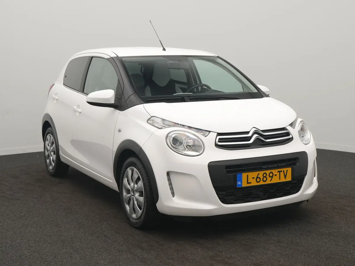 Citroën C1 1.0 VTi Millenium: foto 2