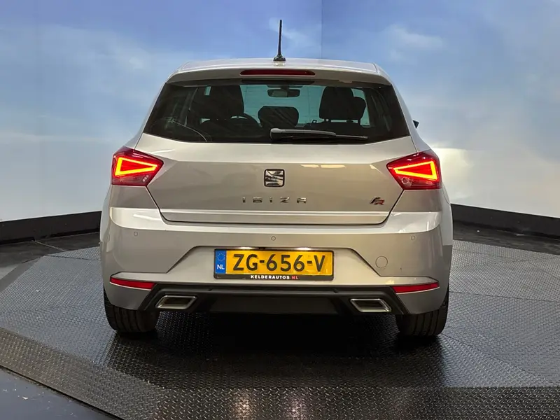 SEAT Ibiza 1.0 TSI FR Business Intense CarPlay, Stoelverwarming, ECC 2019 leasen bij DreamLease: foto 2