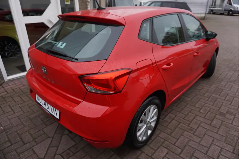 SEAT Ibiza 1.0 TSI 81KW Style Automaat 2021 leasen bij DreamLease: foto 2