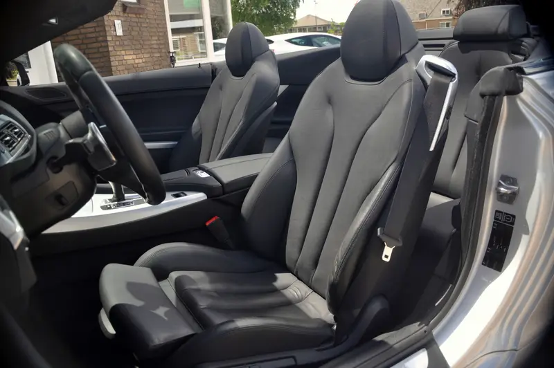 BMW 6 Serie Cabrio 650i High Executive 2013 leasen bij DreamLease: foto 2
