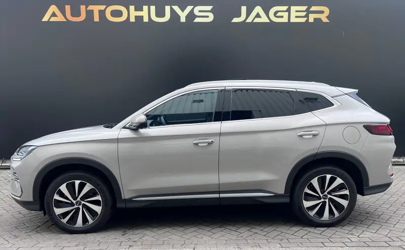 BYD SEAL U 1.5 T DM-i AWD 4x4 Design - Longe Range Pano HUD Ventilatie ACC Memory 360 2026 leasen bij DreamLease: foto 2