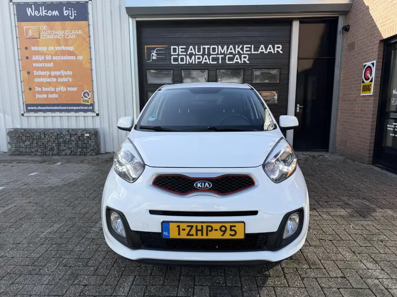 Kia Picanto 1.0 CVVT X-treme 2015 leasen bij DreamLease: foto 2