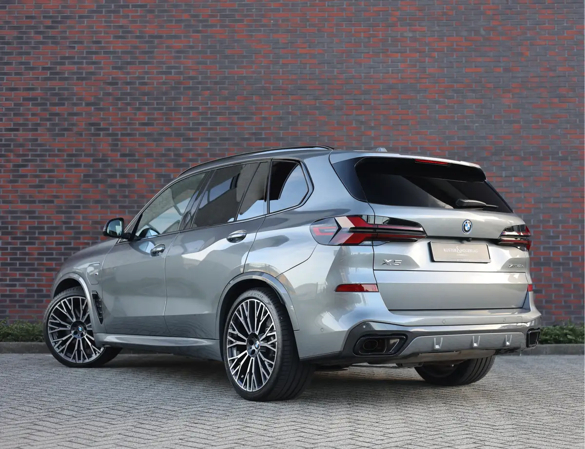 BMW X5 50e xDrive: foto 2