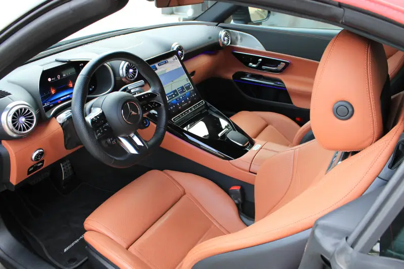 Mercedes-Benz SL Roadster AMG 63 4MATIC+ 2022 leasen bij DreamLease: foto 2