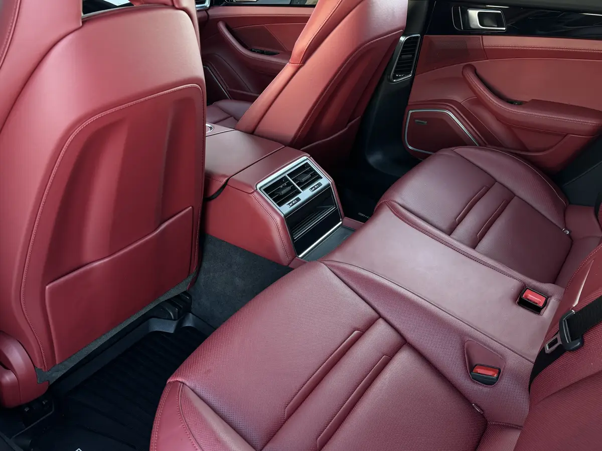 Porsche Panamera Sport Turismo 2.9 4 E-Hybrid Automaat: foto 46