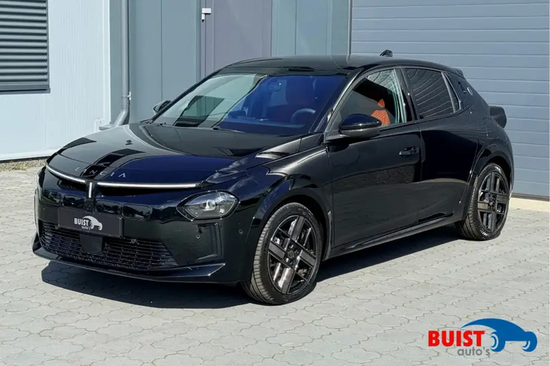 Lancia Ypsilon LX 51 kWh 2025 leasen bij DreamLease: foto 1